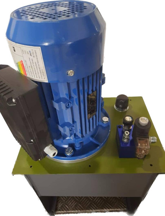 موتور دو اسب تکفاز برند کسی موتور و پمپ ۷.۵لیتر ارافن